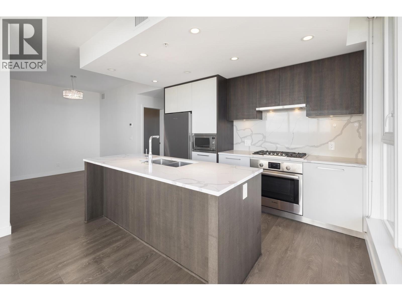3006 567 Clarke Road, Coquitlam, British Columbia  V3J 0K7 - Photo 4 - R3161519