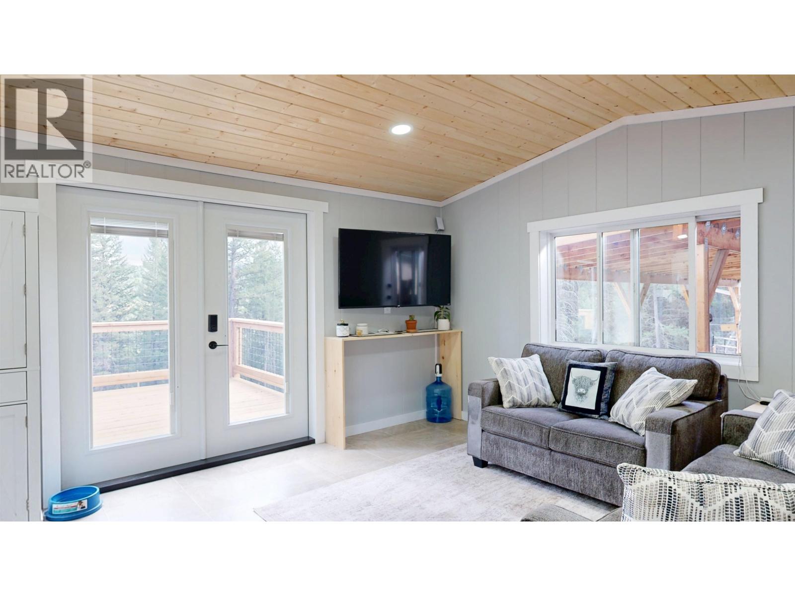 Lot 10-5589 Birchwood Road, 100 Mile House, British Columbia  V0K 2E1 - Photo 3 - R3161841