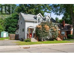 54 HARTLEY STREET, Brockville, Ontario