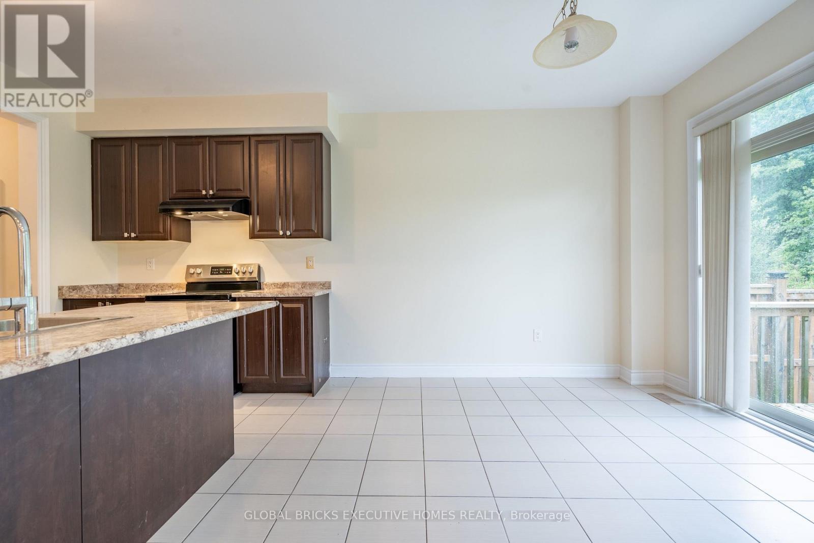 7873 Hackberry Trail, Niagara Falls, Ontario  L2H 2Y6 - Photo 12 - X13728926