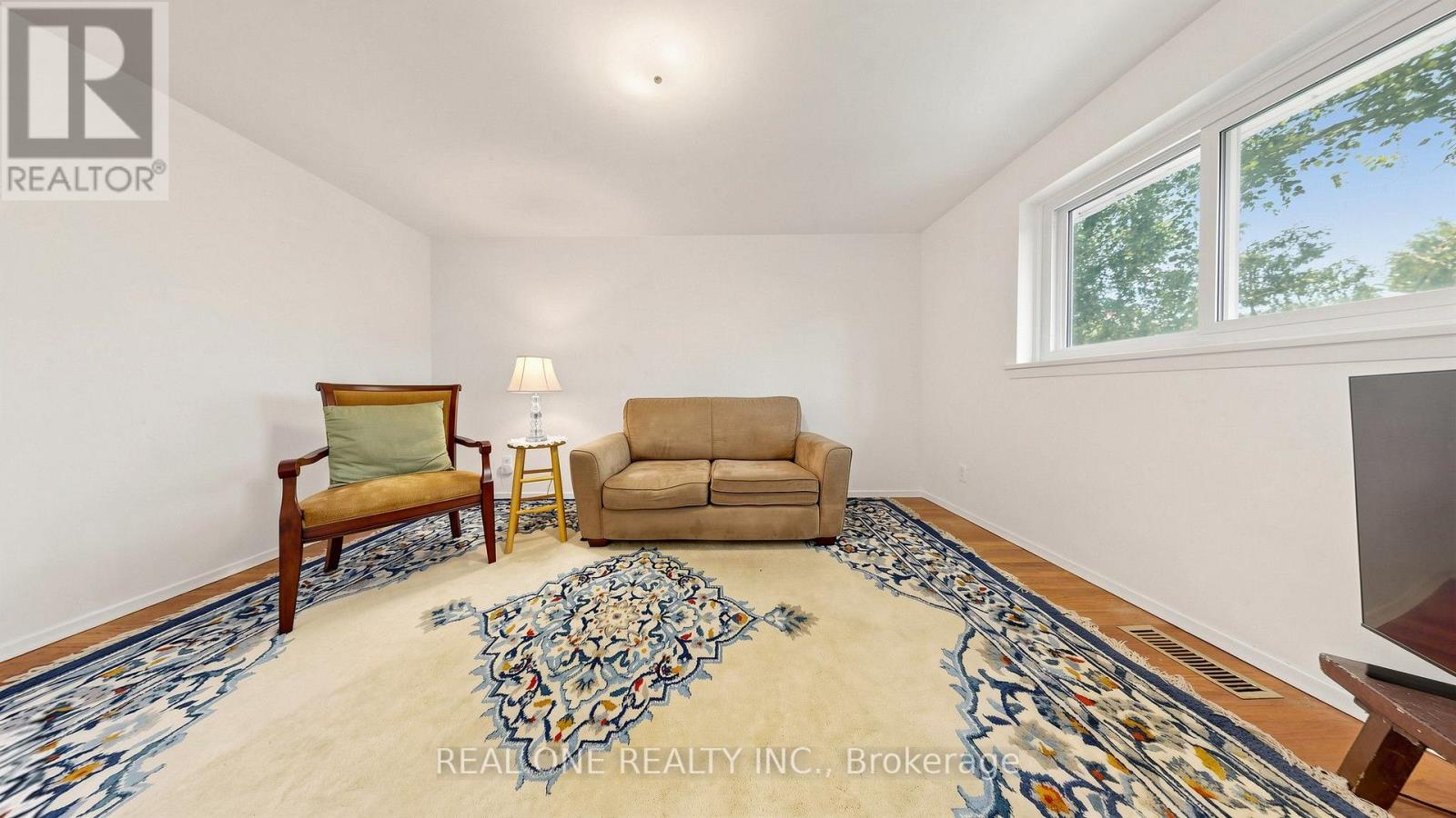 19 Nymark Avenue, Toronto, Ontario  M2J 2G8 - Photo 19 - C13748164
