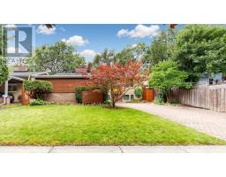 23 BENLEIGH DRIVE, Toronto, Ontario