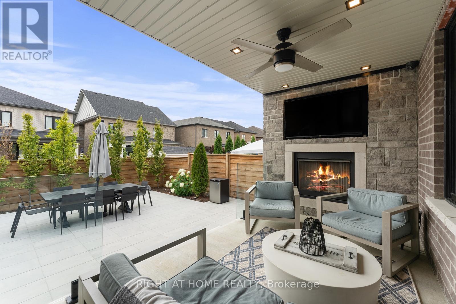 42 Alistair Crescent, Vaughan, Ontario  L4H 4T7 - Photo 11 - N13737526