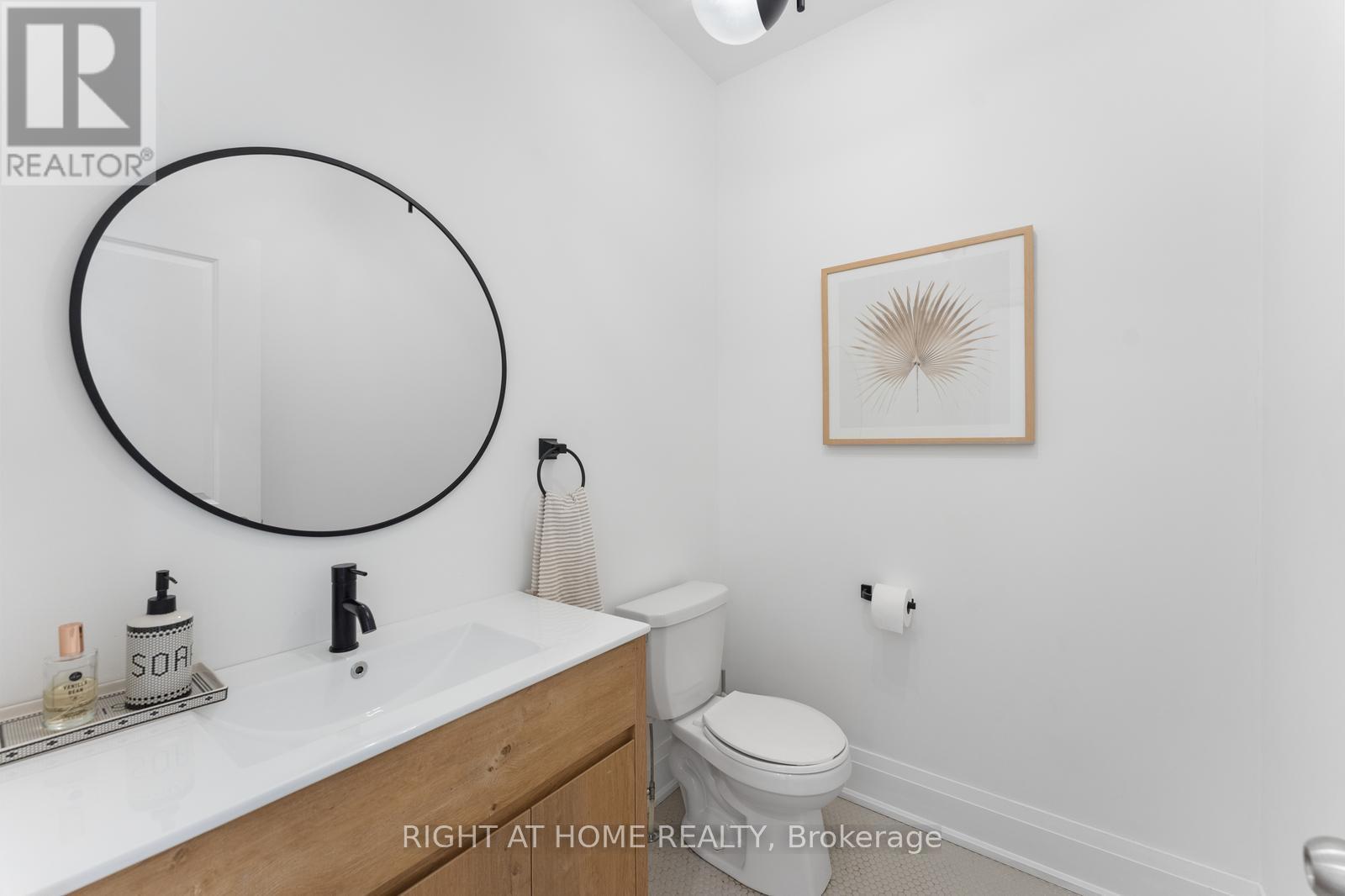 42 Alistair Crescent, Vaughan, Ontario  L4H 4T7 - Photo 24 - N13737526