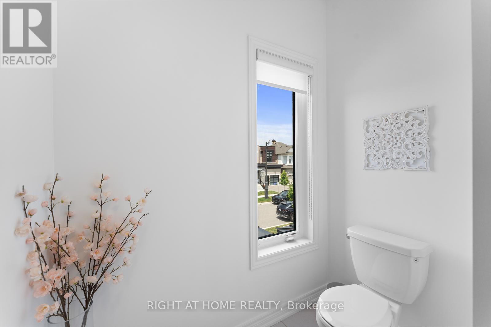 42 Alistair Crescent, Vaughan, Ontario  L4H 4T7 - Photo 34 - N13737526