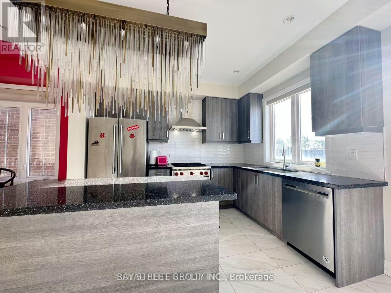 13 Thomas Foster Street, Markham, Ontario  L6C 0Z4 - Photo 4 - N13748146