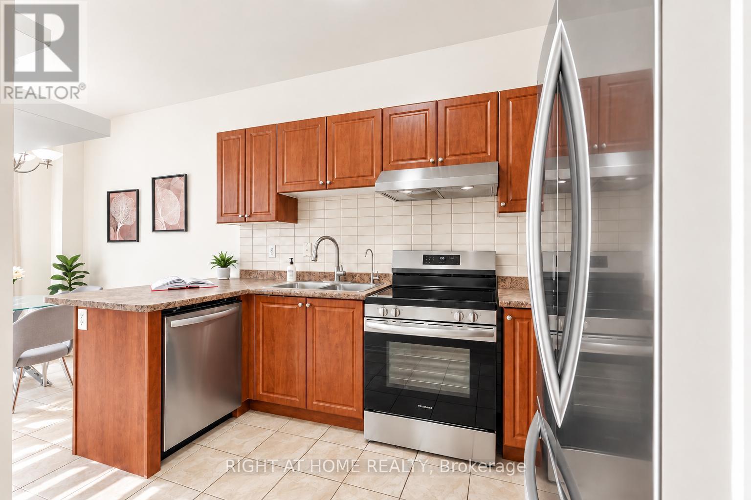 2164 Fiddlers Way, Oakville, Ontario  L6M 0M4 - Photo 12 - W13748130