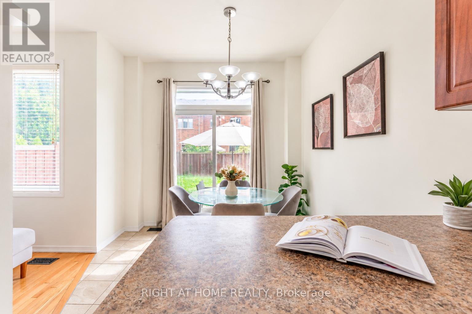 2164 Fiddlers Way, Oakville, Ontario  L6M 0M4 - Photo 14 - W13748130