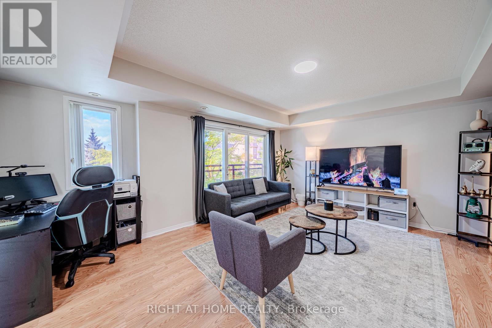 100 - 5035 Oscar Peterson Boulevard N, Mississauga, Ontario  L5M 0P4 - Photo 2 - W13748174