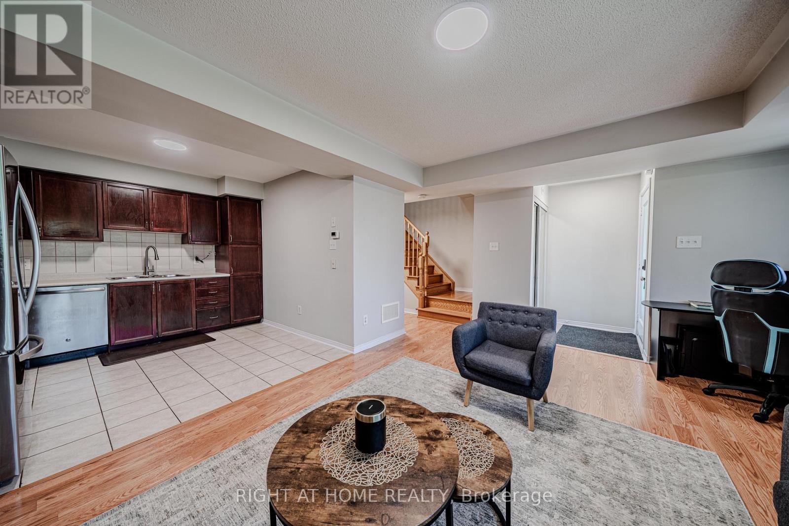100 - 5035 Oscar Peterson Boulevard N, Mississauga, Ontario  L5M 0P4 - Photo 8 - W13748174