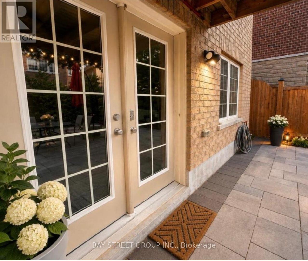 37 Heintzman Crescent, Vaughan, Ontario  L6A 4T8 - Photo 23 - N13726504