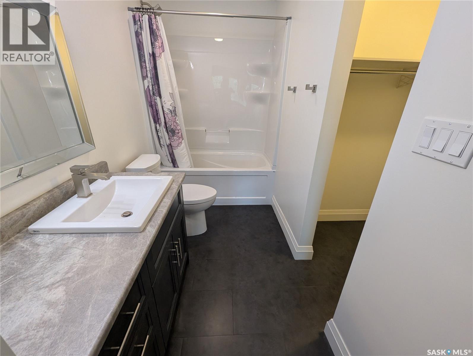 204 921 Main Street E, Saskatoon, Saskatchewan  S7H 0K5 - Photo 43 - SK047621