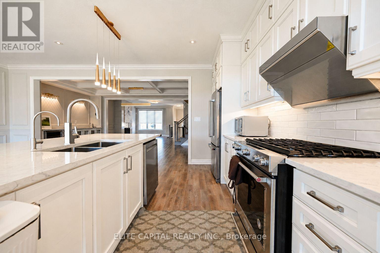 85 William Durie Way, Toronto, Ontario  M2R 0A9 - Photo 7 - C13748202