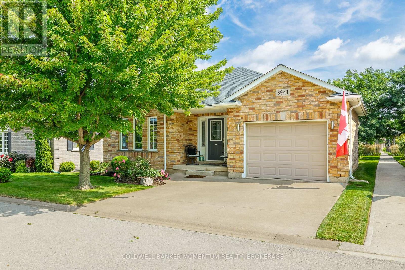 3941 Bellwood Lane, Lincoln, Ontario  L0R 2C0 - Photo 3 - X13748210