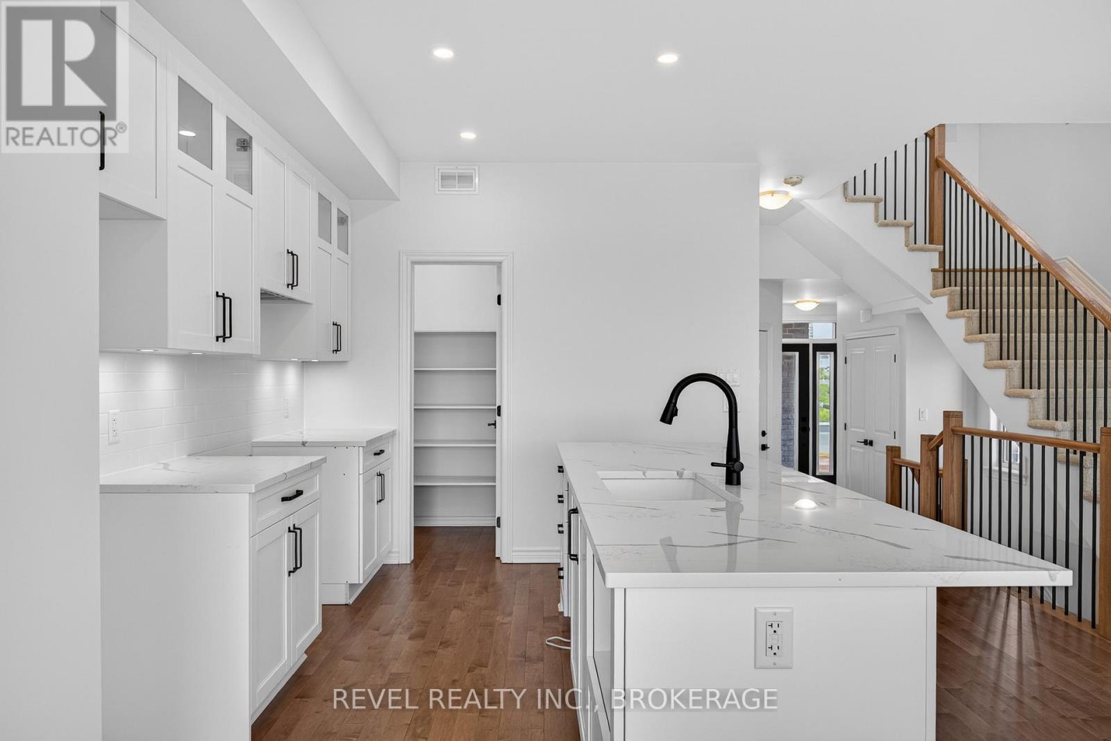 1415 Demers Avenue, Kingston, Ontario  K7M 0H8 - Photo 11 - X13748232