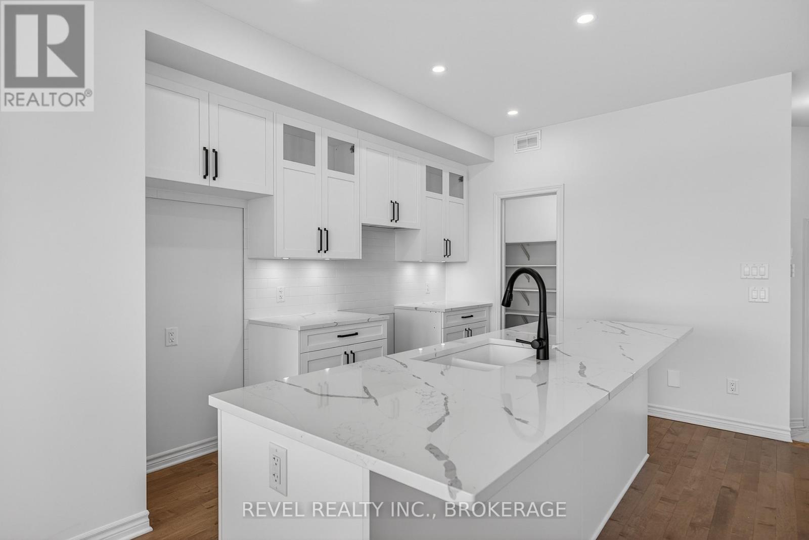 1415 Demers Avenue, Kingston, Ontario  K7M 0H8 - Photo 12 - X13748232