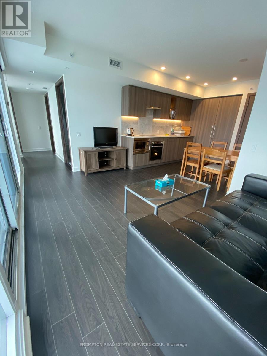 1702 - 17 Bathurst Street, Toronto, Ontario  M5V 0N1 - Photo 3 - C13748218