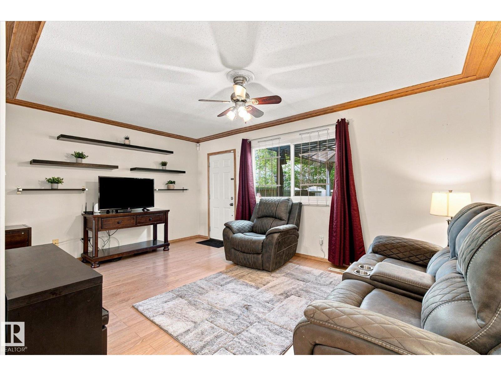 790 Abbottsfield Rd Nw, Edmonton, Alberta  T5W 4R4 - Photo 5 - E4506742