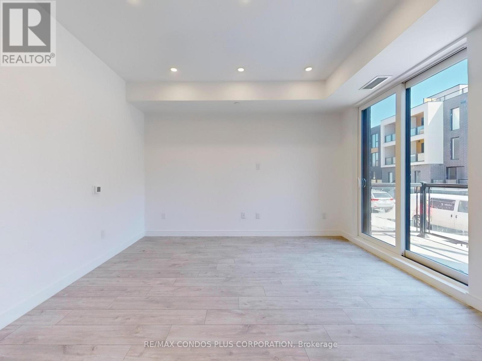 5 - 170 Clonmore Drive, Toronto, Ontario  M1N 0B9 - Photo 4 - E13748220