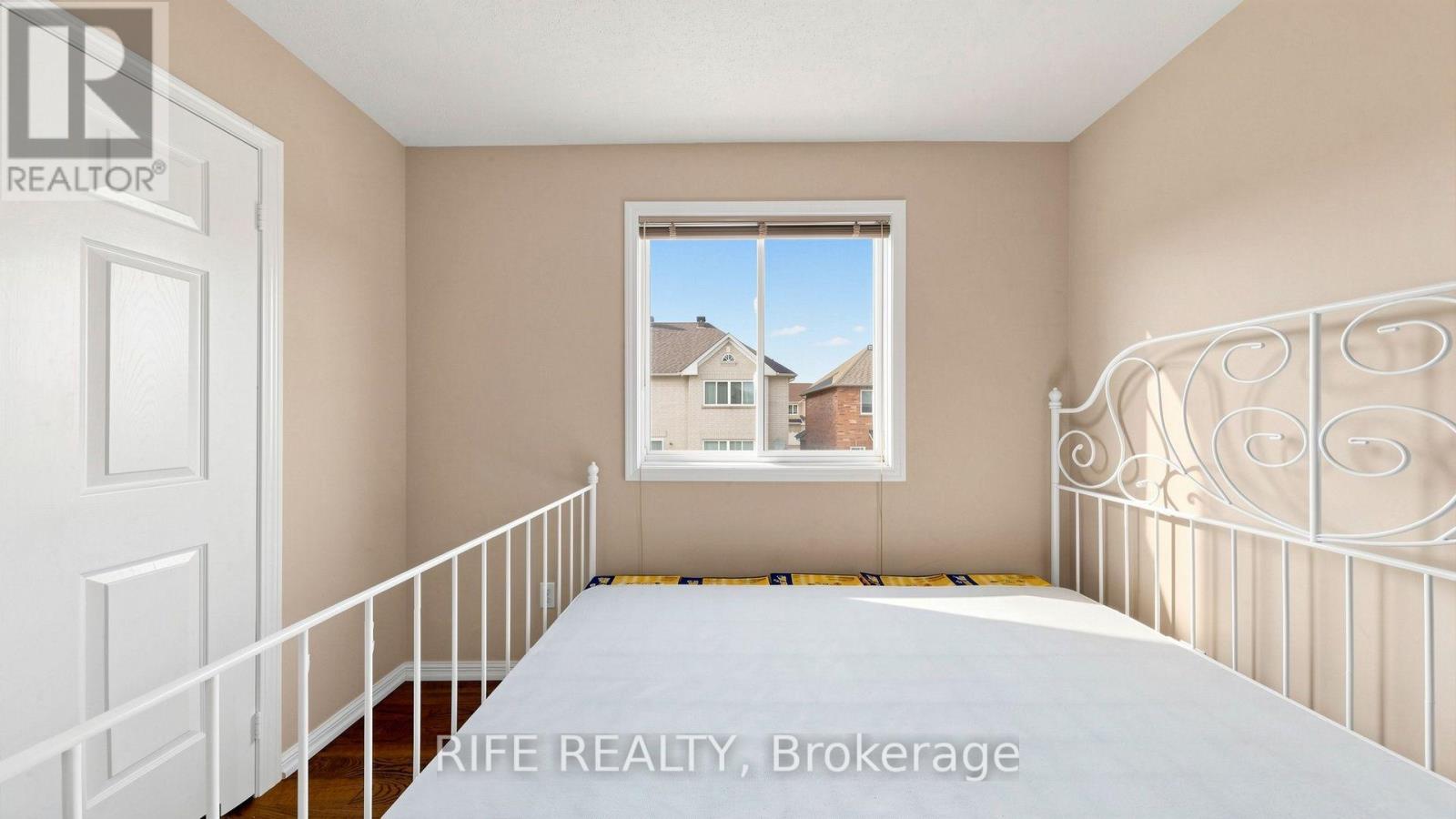 100 Castlemore Avenue, Markham, Ontario  L6C 2N5 - Photo 25 - N13748216