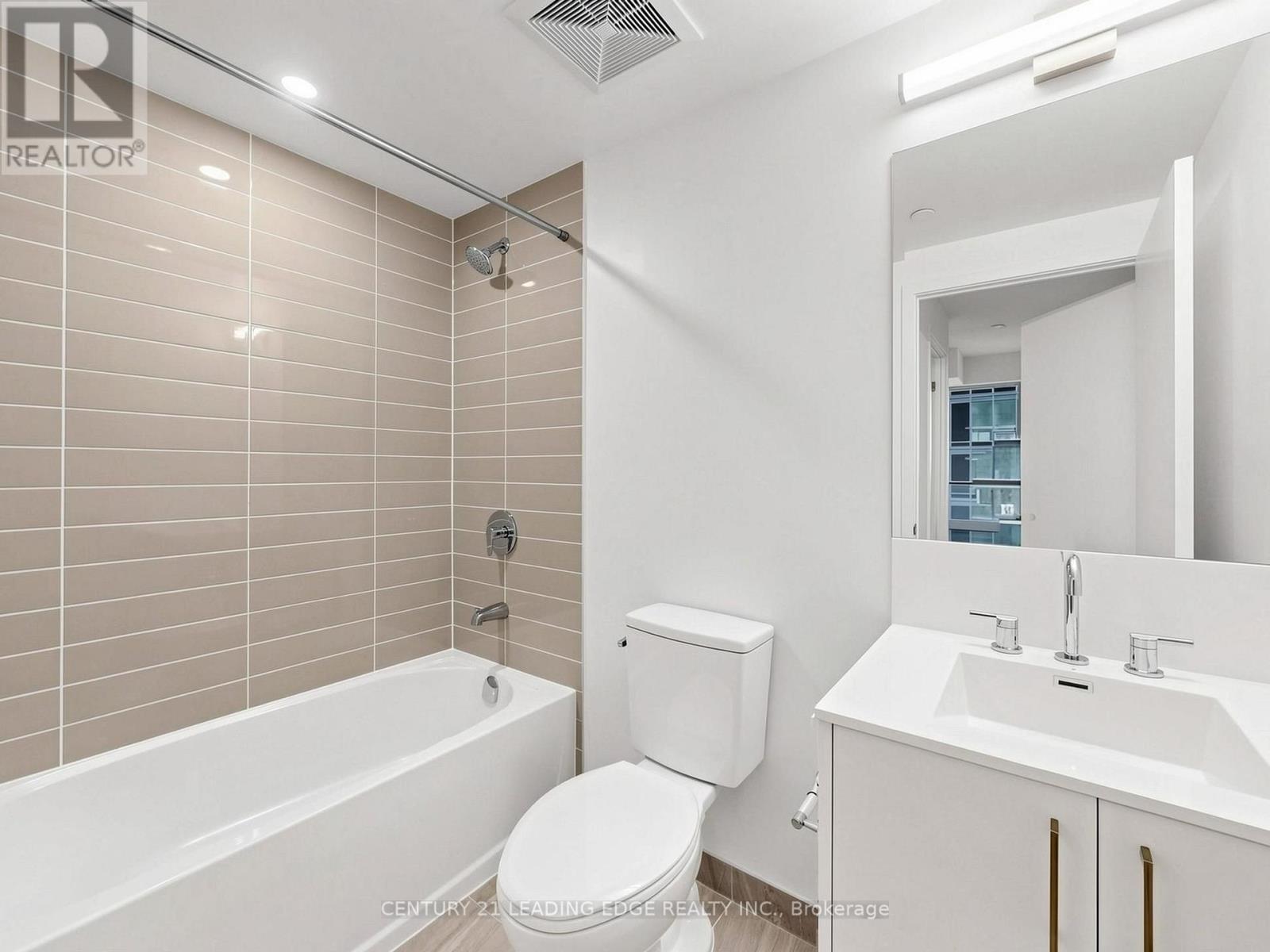 2015 - 4010 Eglinton Avenue W, Toronto, Ontario  M9A 0G5 - Photo 18 - W13740476