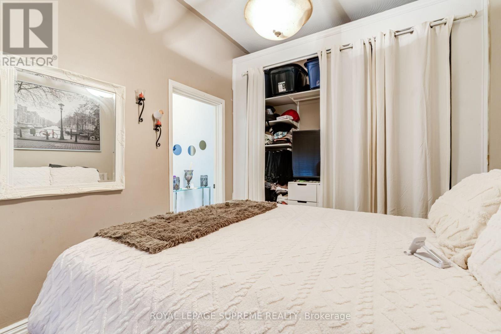 238 Brock Avenue, Toronto, Ontario  M6K 2M2 - Photo 14 - C13744362