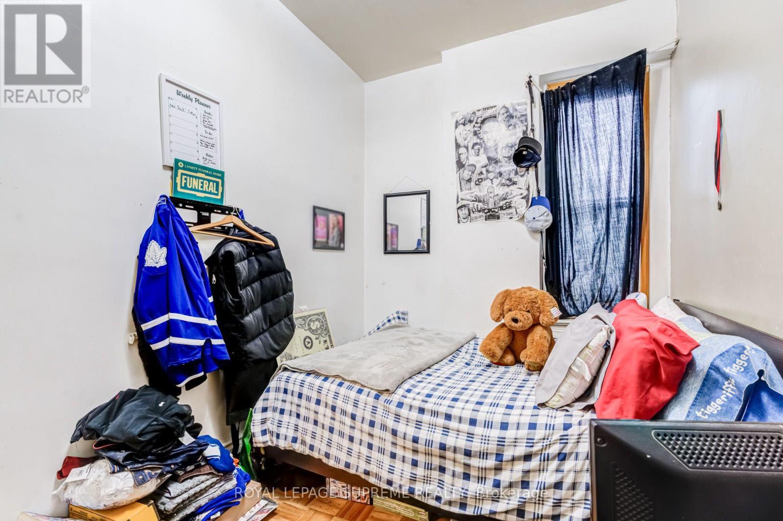 238 Brock Avenue, Toronto, Ontario  M6K 2M2 - Photo 11 - C13744362