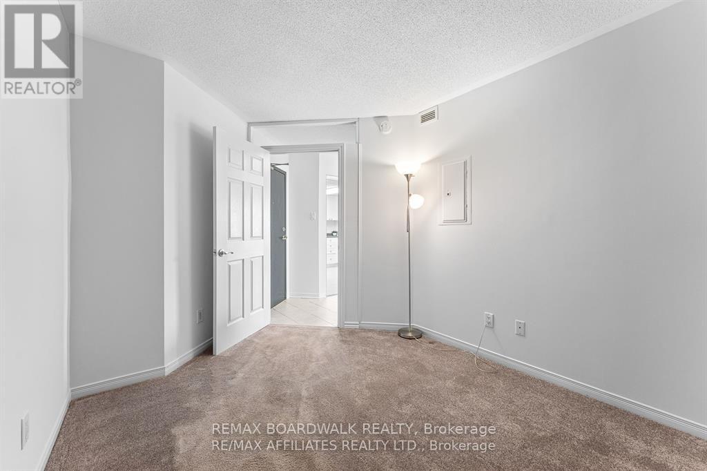 5s - 310 Central Park Drive, Ottawa, Ontario  K2C 4G4 - Photo 15 - X13748252
