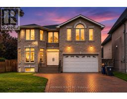 162 BYNG AVENUE, Toronto, Ontario