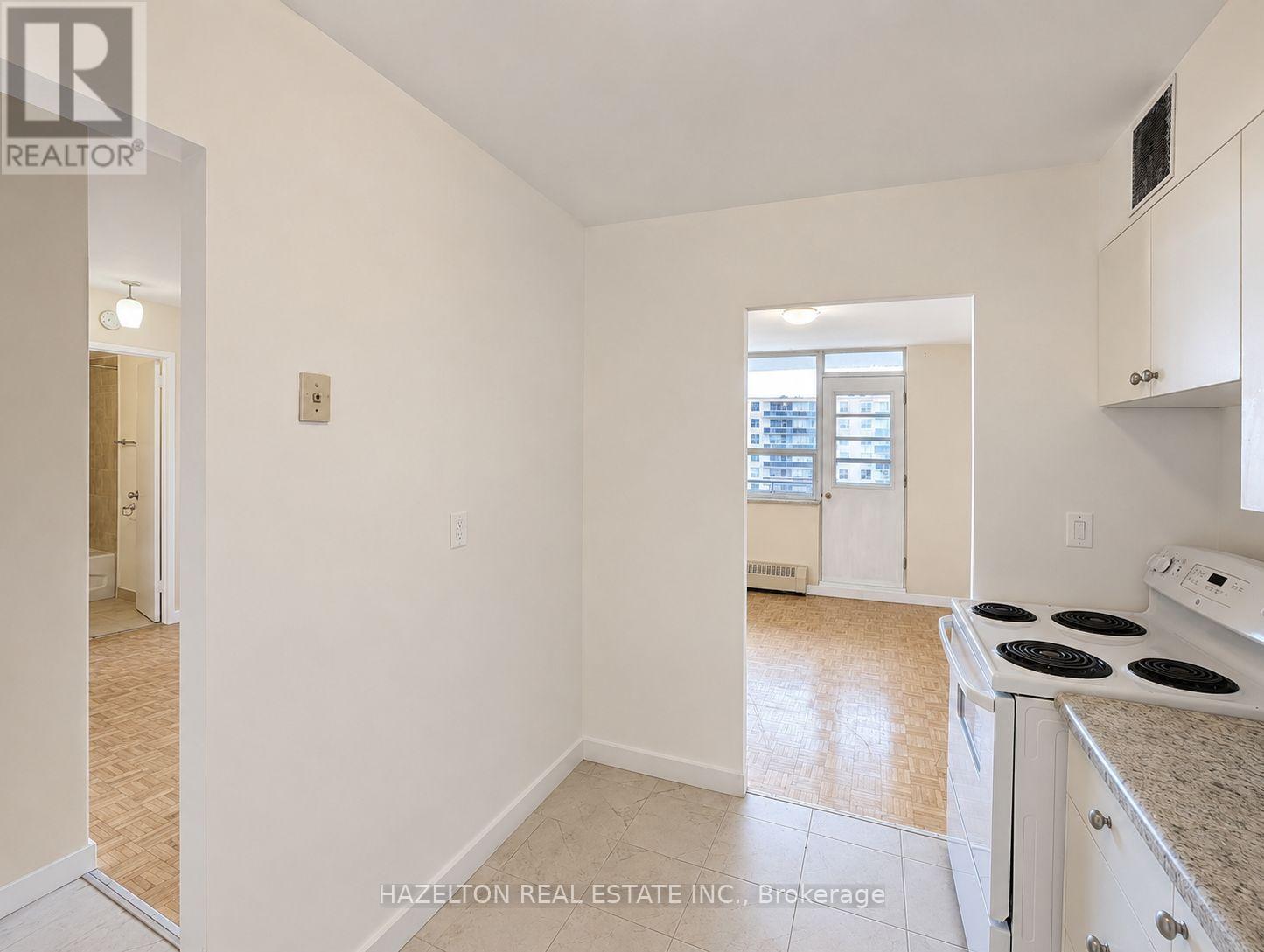 1004 - 126 Bellamy Road, Toronto, Ontario  M1J 2L1 - Photo 4 - E13748260