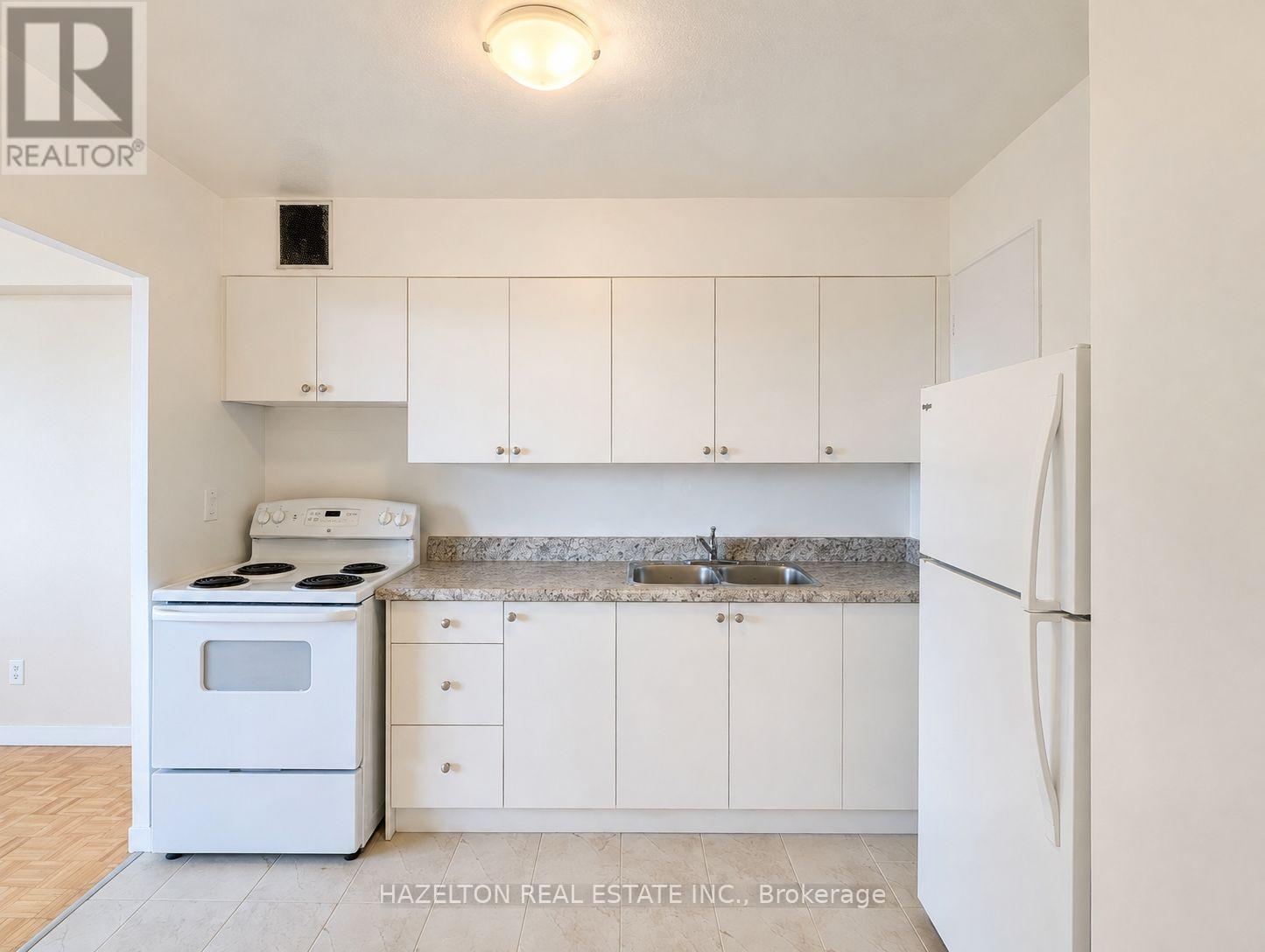 1004 - 126 Bellamy Road, Toronto, Ontario  M1J 2L1 - Photo 5 - E13748260