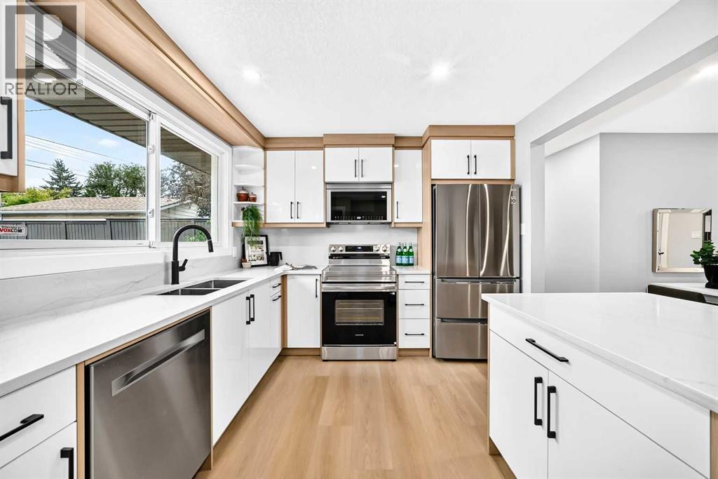 635 104 Avenue SW, Calgary, Alberta  T2W 0A4 - Photo 8 - A2342797