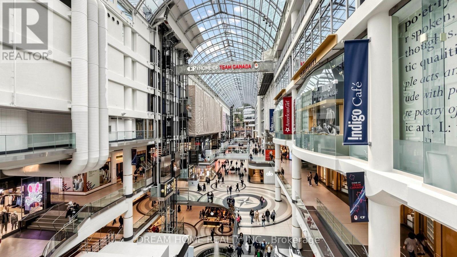 1701 - 197 Yonge St Street, Toronto, Ontario  M5B 0C1 - Photo 44 - C13748324