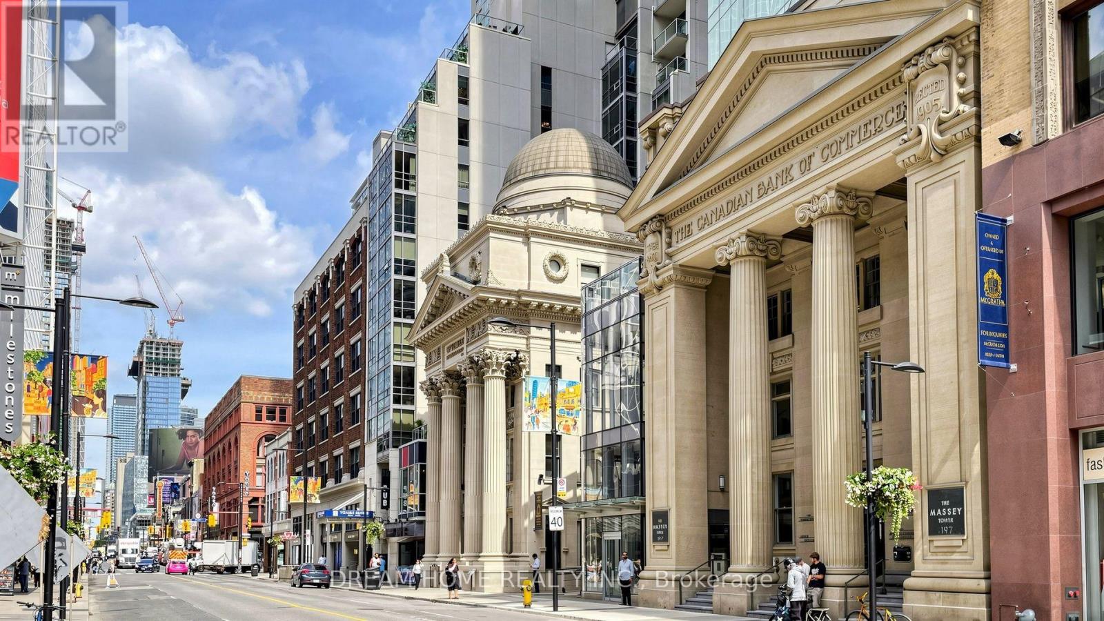 1701 - 197 Yonge St Street, Toronto, Ontario  M5B 0C1 - Photo 49 - C13748324