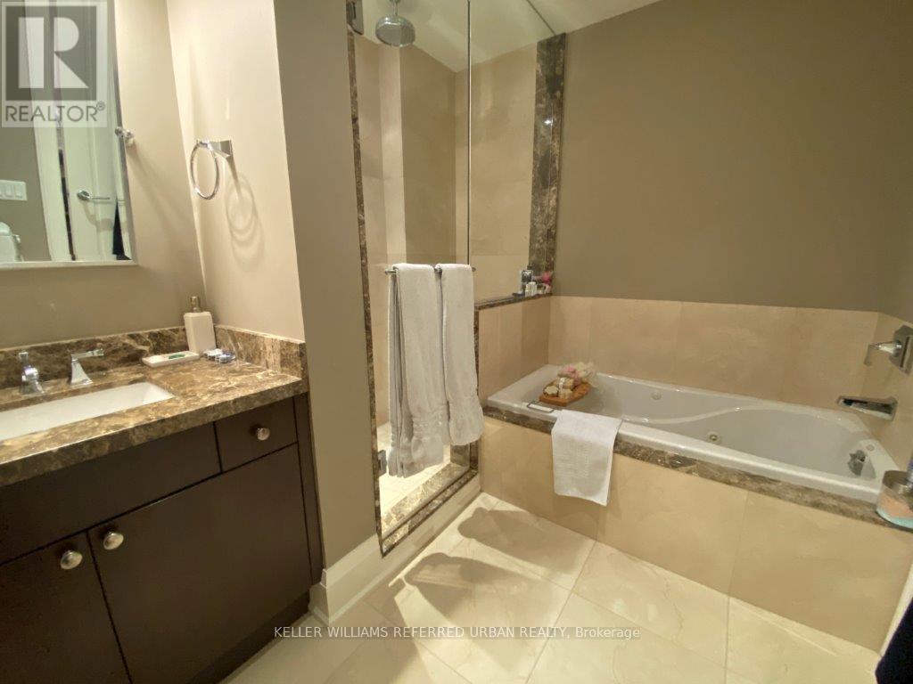 801 - 80 Yorkville Avenue, Toronto, Ontario  M5R 2C2 - Photo 11 - C13748326