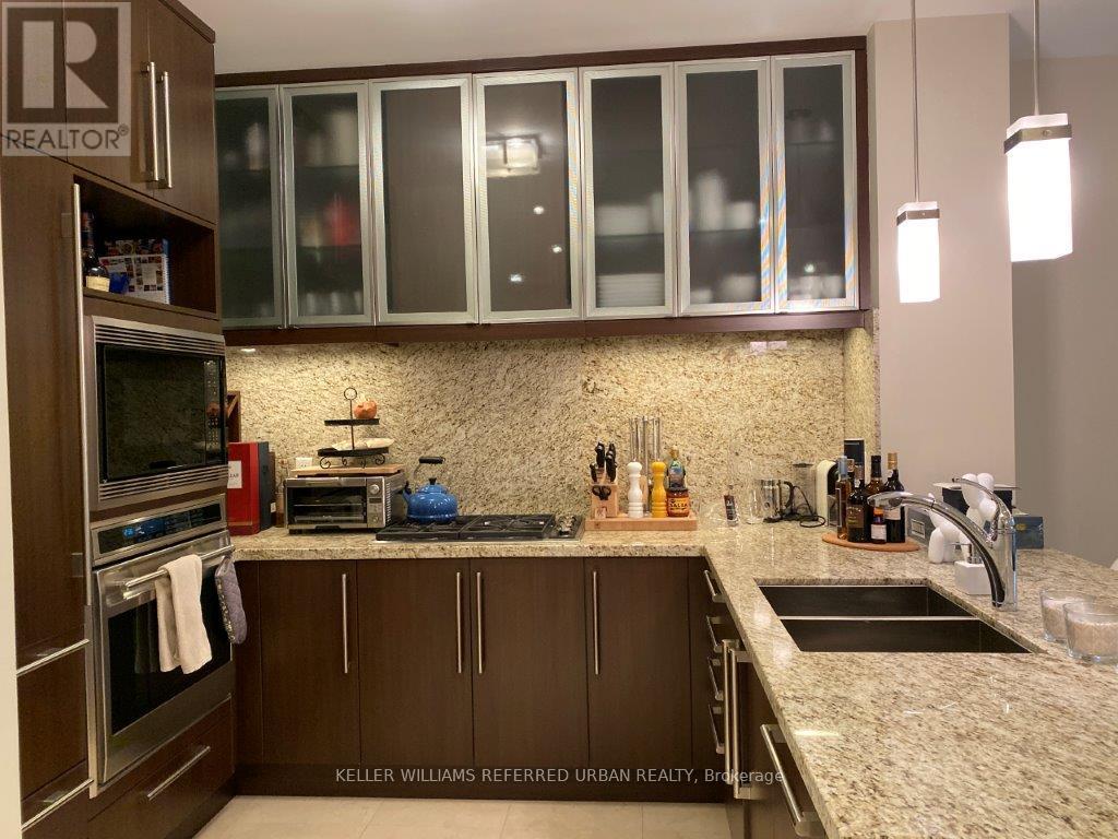 801 - 80 Yorkville Avenue, Toronto, Ontario  M5R 2C2 - Photo 13 - C13748326