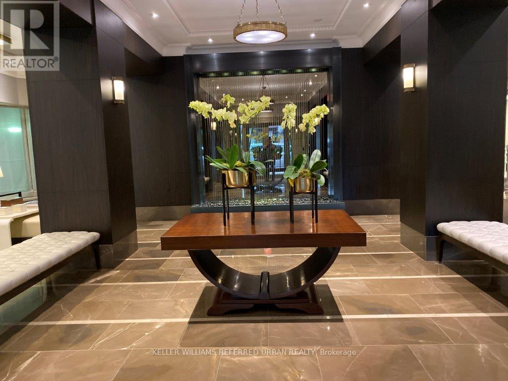 801 - 80 Yorkville Avenue, Toronto, Ontario  M5R 2C2 - Photo 4 - C13748326