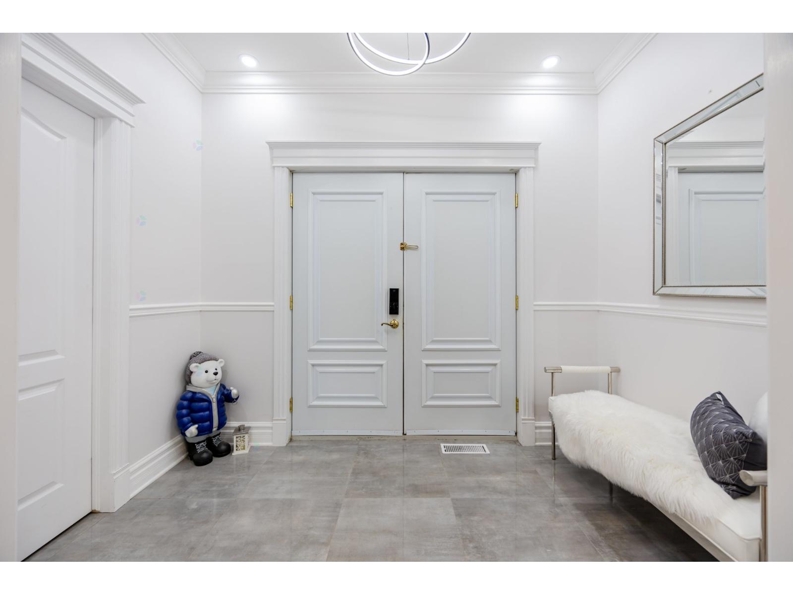 4180 Rue du Trille-Blanc Saint-Bruno-de-Montarville Quebec Canada J3V6L3 3