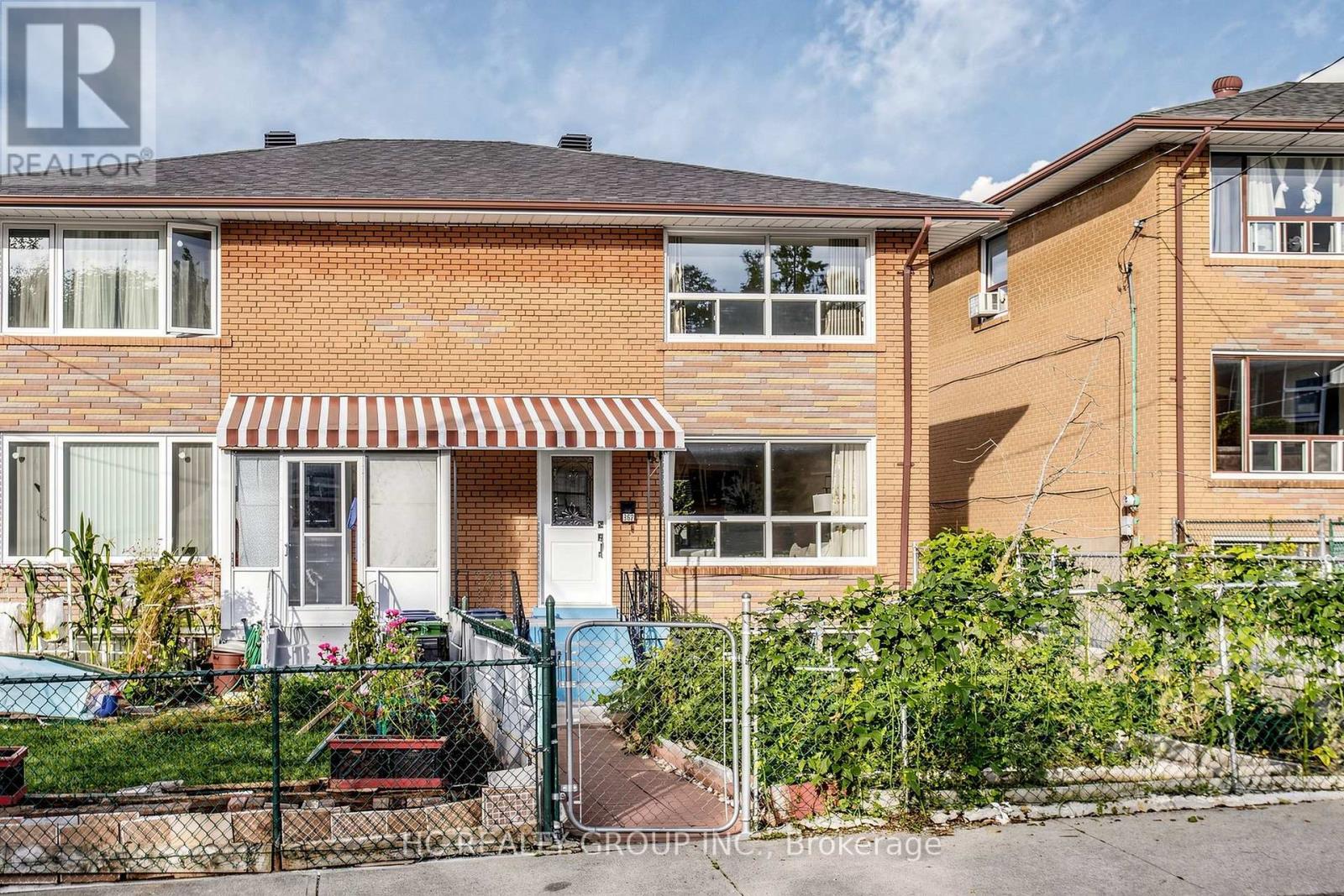 362 HIGHFIELD ROAD, Toronto, Ontario