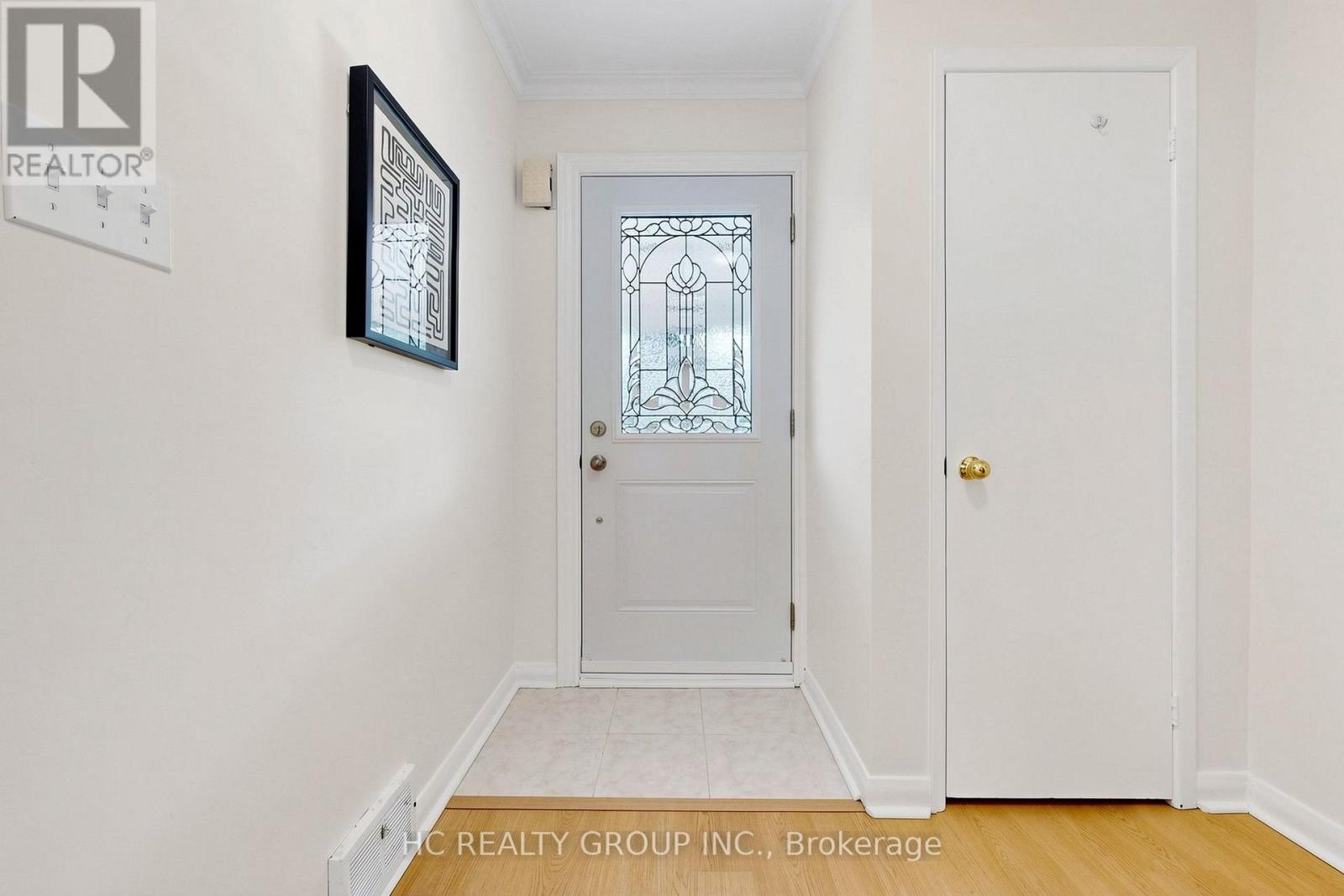 362 Highfield Road, Toronto, Ontario  M4L 2V6 - Photo 15 - E13748360