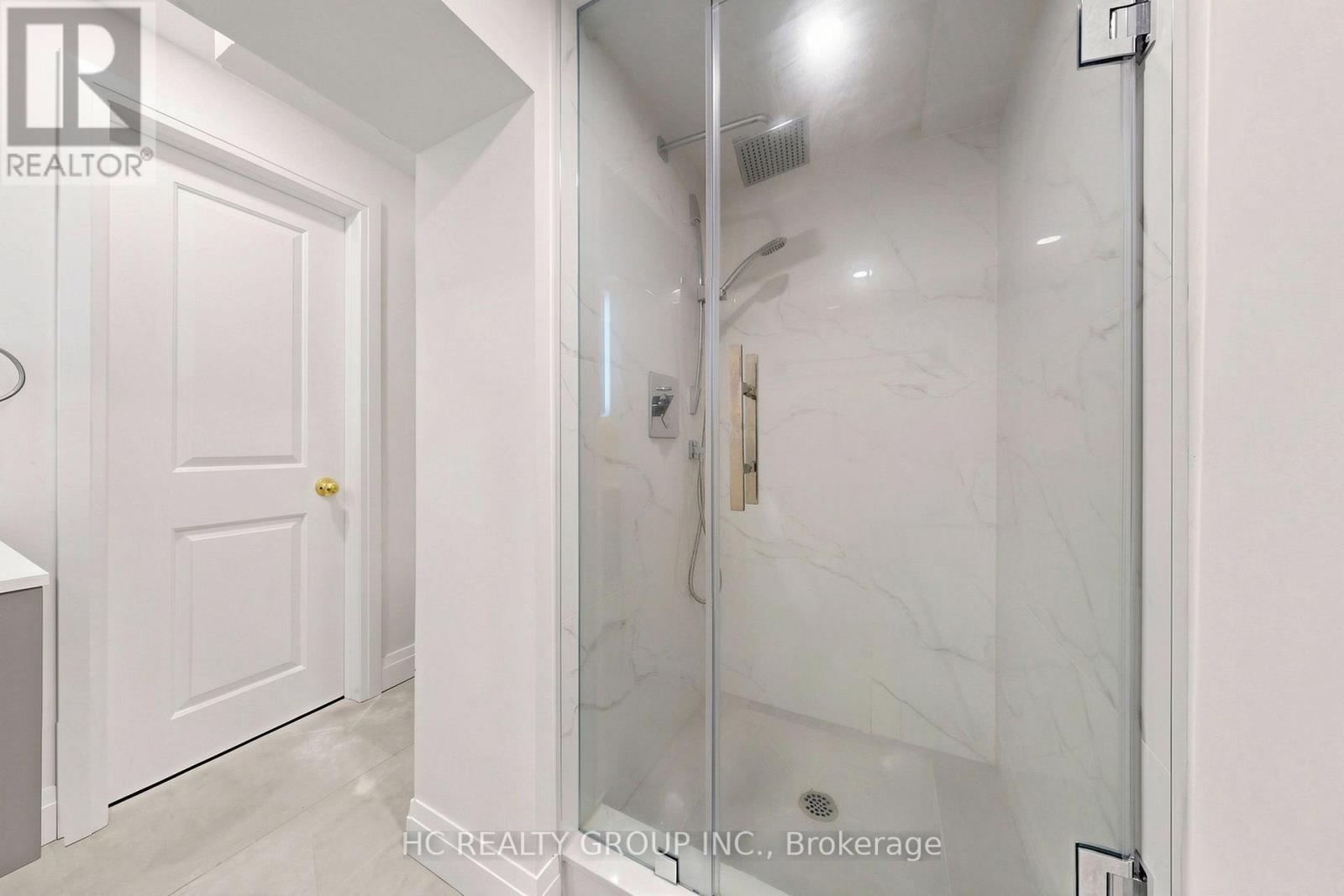 362 Highfield Road, Toronto, Ontario  M4L 2V6 - Photo 36 - E13748360