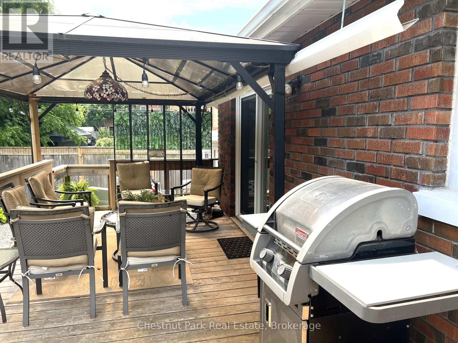 249 Pine Street, Collingwood, Ontario  L9Y 2P3 - Photo 11 - S13748300