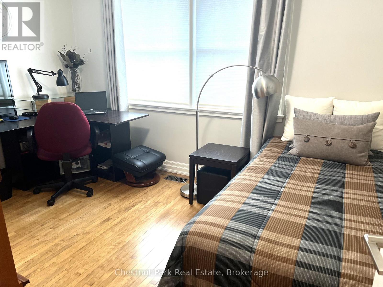249 Pine Street, Collingwood, Ontario  L9Y 2P3 - Photo 20 - S13748300