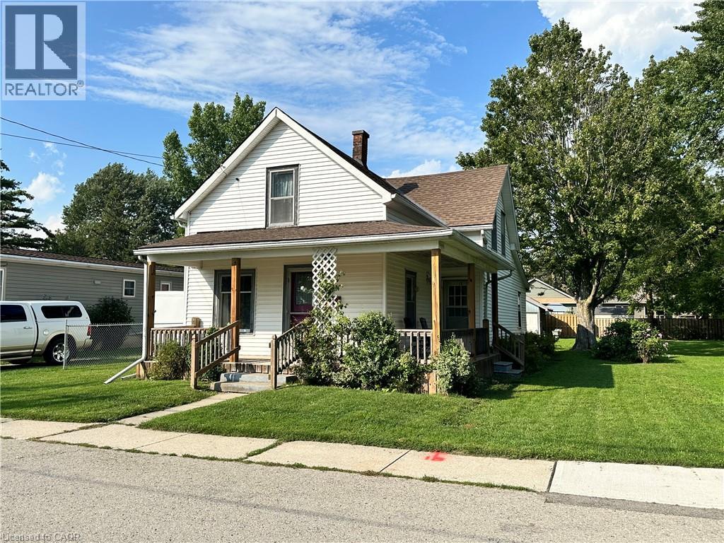 305 North Cayuga Street W, Dunnville, Ontario  N1A 1P4 - Photo 3 - 40859735