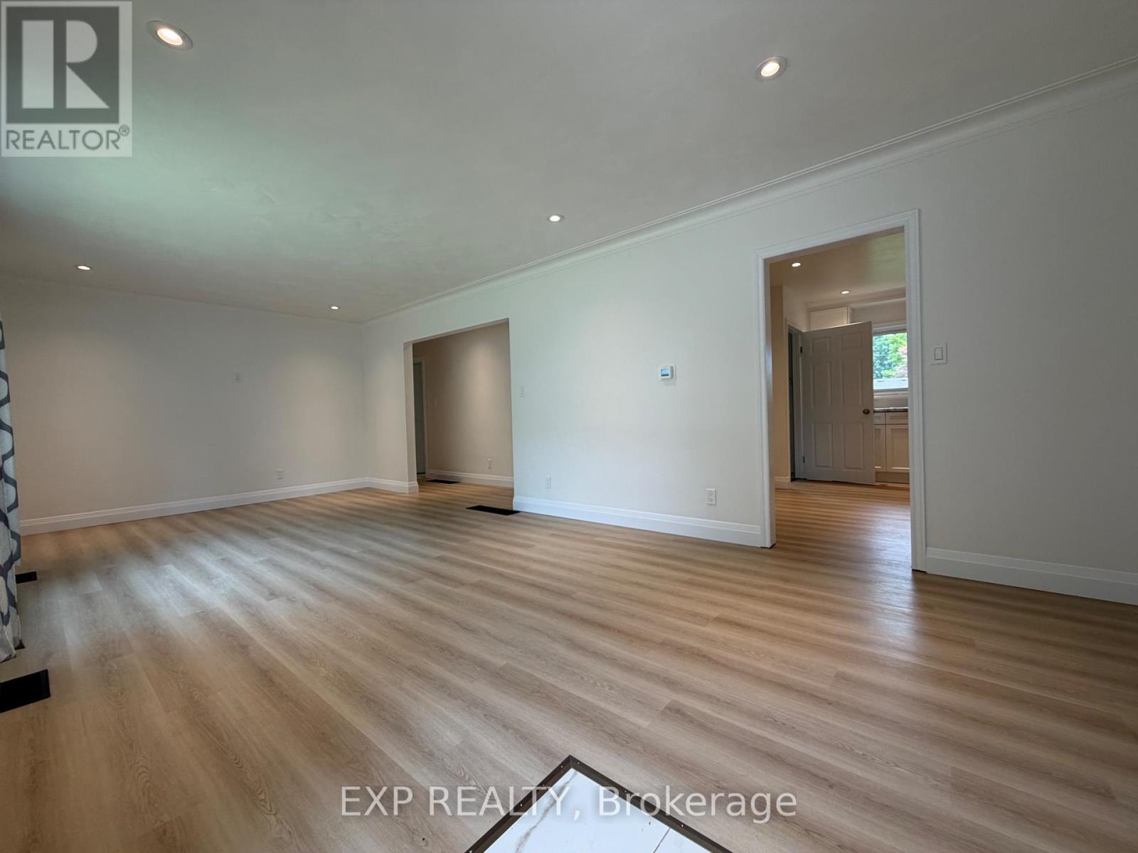 29 Pusey Boulevard, Brantford, Ontario  N3R 2S1 - Photo 2 - X13748334