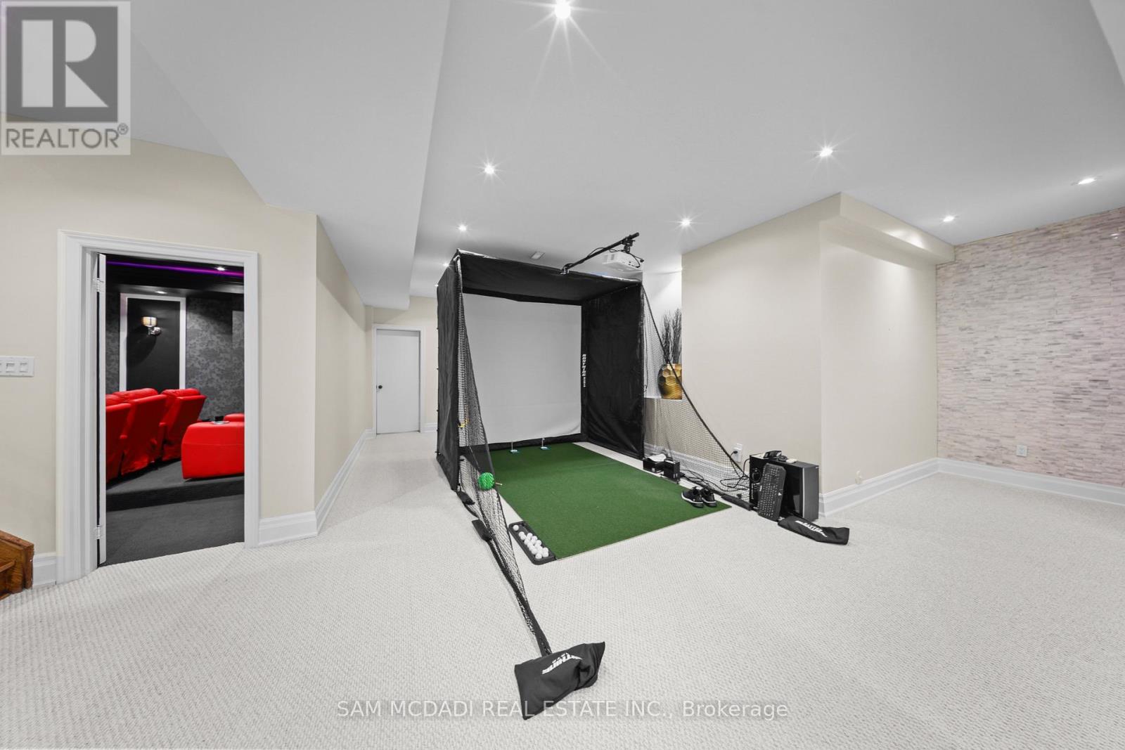 950 Fredonia Drive, Mississauga, Ontario  L5C 2W4 - Photo 41 - W13746026