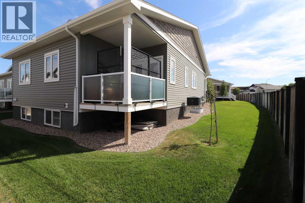1, 294 Northlander Bend W, Lethbridge, Alberta  T1J 5T5 - Photo 38 - A2342020