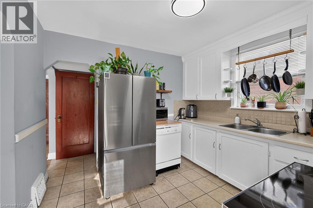 75 Barons Avenue S, Hamilton, Ontario  L8K 2Y4 - Photo 12 - 40857962