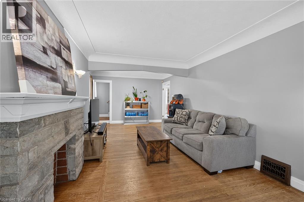 75 Barons Avenue S, Hamilton, Ontario  L8K 2Y4 - Photo 5 - 40857962