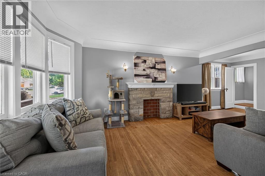 75 Barons Avenue S, Hamilton, Ontario  L8K 2Y4 - Photo 4 - 40857962